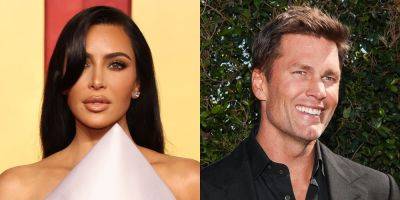 Kim Kardashian Gets Booed at Tom Brady Roast, Compares Him to Caitlyn Jenner - www.justjared.com - Los Angeles