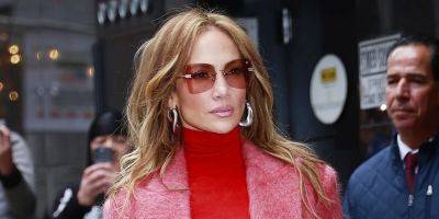 Jennifer Lopez Teases Met Gala 2024 Look on 'GMA,' Hours Before Event! - www.justjared.com - New York