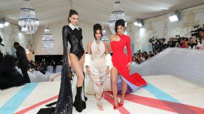 Met Gala 2024: How to Watch the Red Carpet Livestream - www.glamour.com - New York