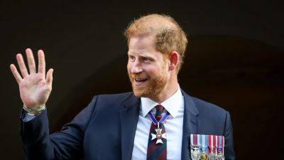 Prince Harry Lands in London Following Reports King Charles III Is Too Busy to See Him - www.glamour.com - Afghanistan