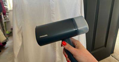 I tried this £32 handheld clothes steamer and it's perfect for taking on holiday - www.ok.co.uk
