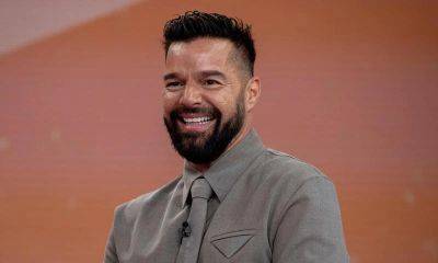 Ricky Martin weighs in on possible season 2 of ‘Palm Royale’ - us.hola.com - Japan - county Palm Beach